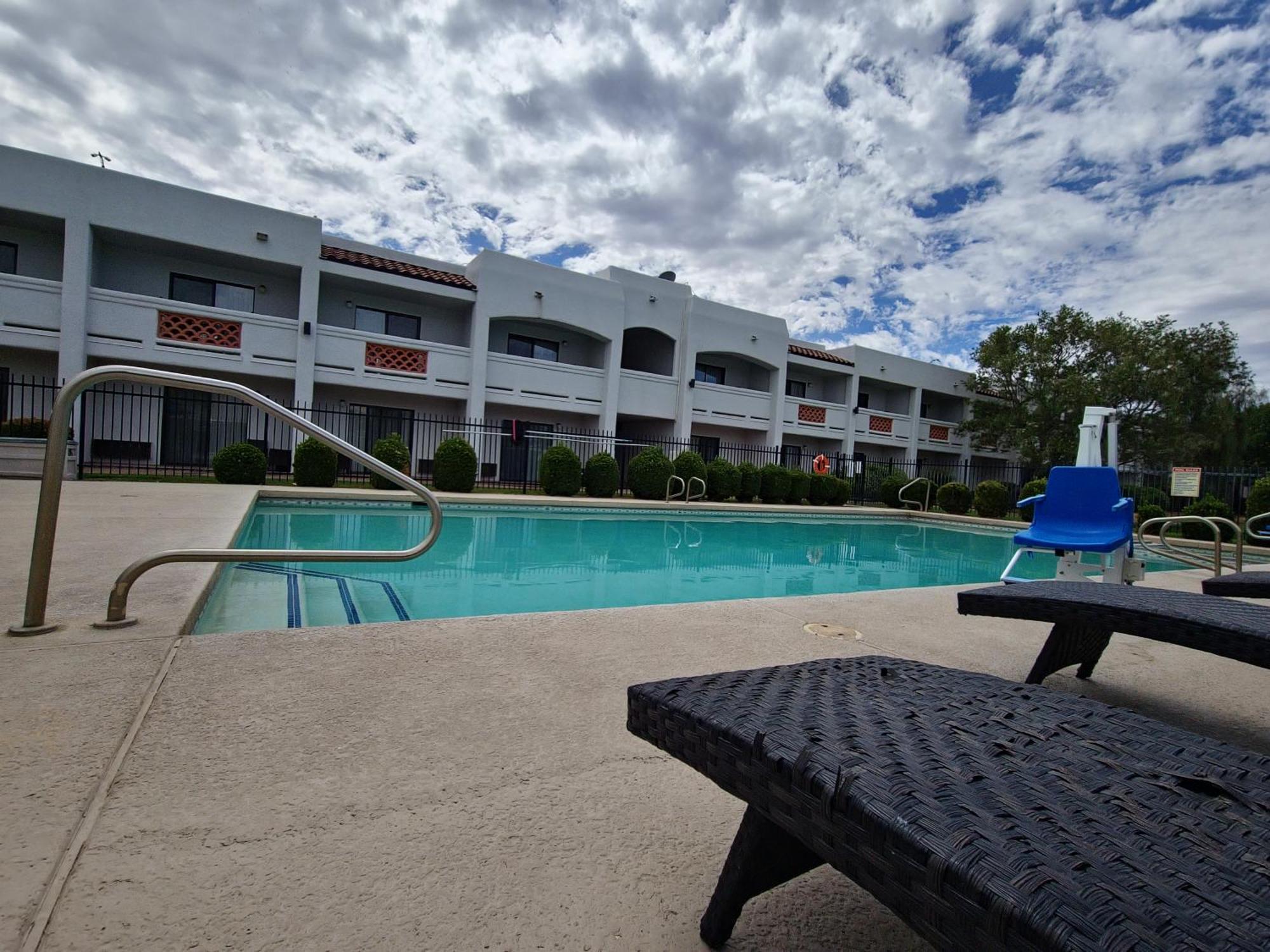 Los Viajeros Inn Wickenburg Exteriör bild