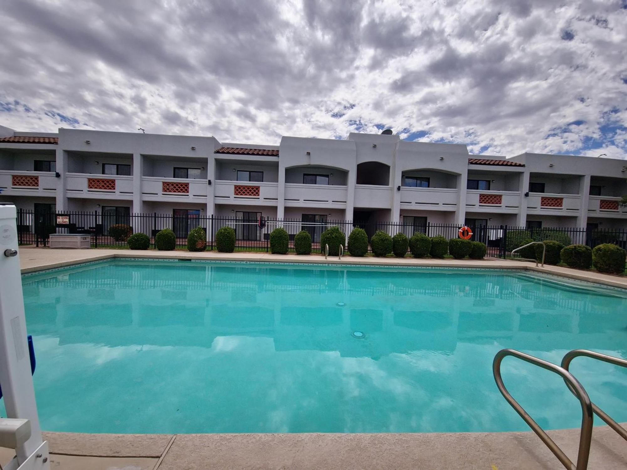 Los Viajeros Inn Wickenburg Exteriör bild